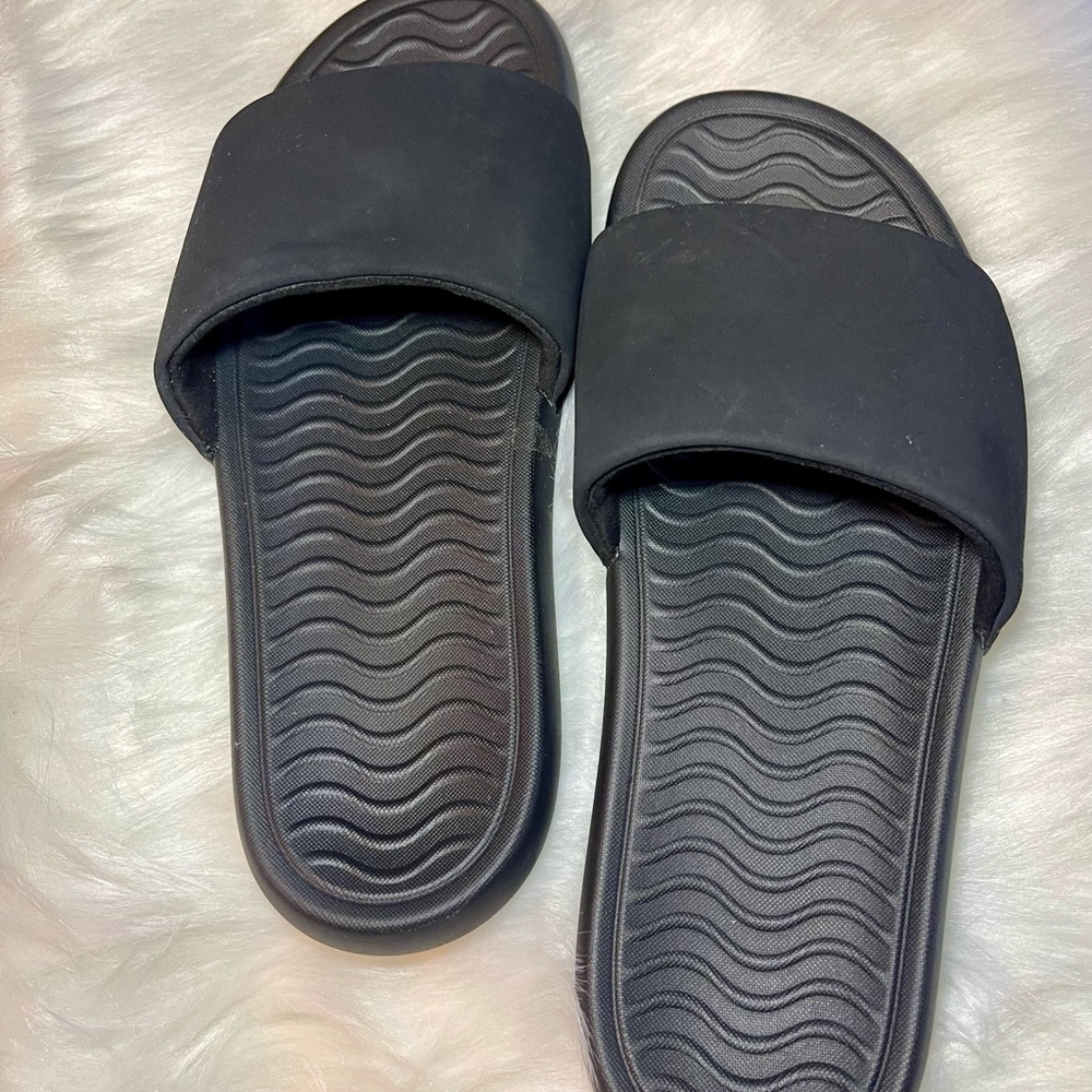 Body Gloves Classic Black Slide Sandals women